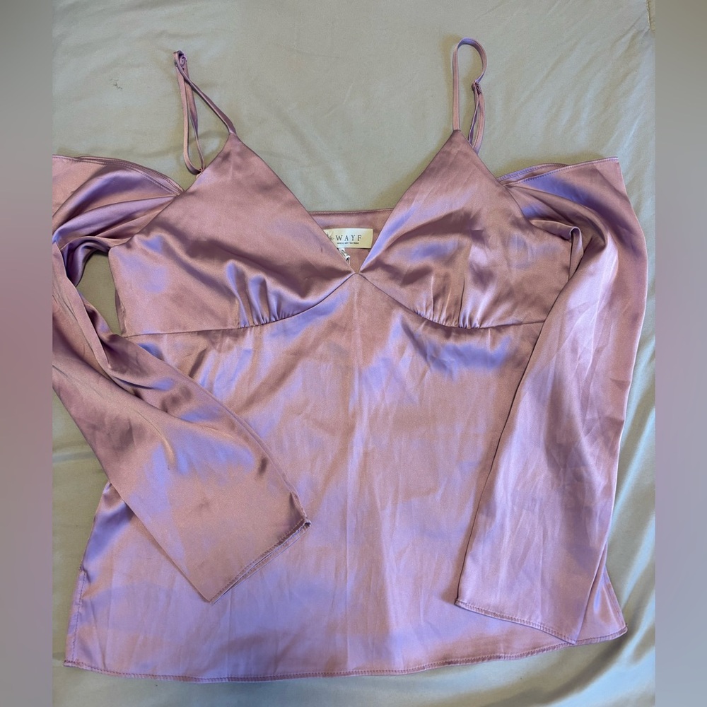 WAYF Women’s Lavender Size S Satin Cold Shoulder Blouse